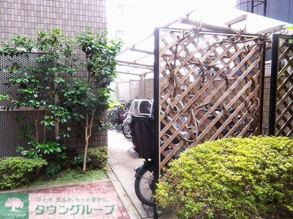 リヴィエルバーグ西大島の物件内観写真